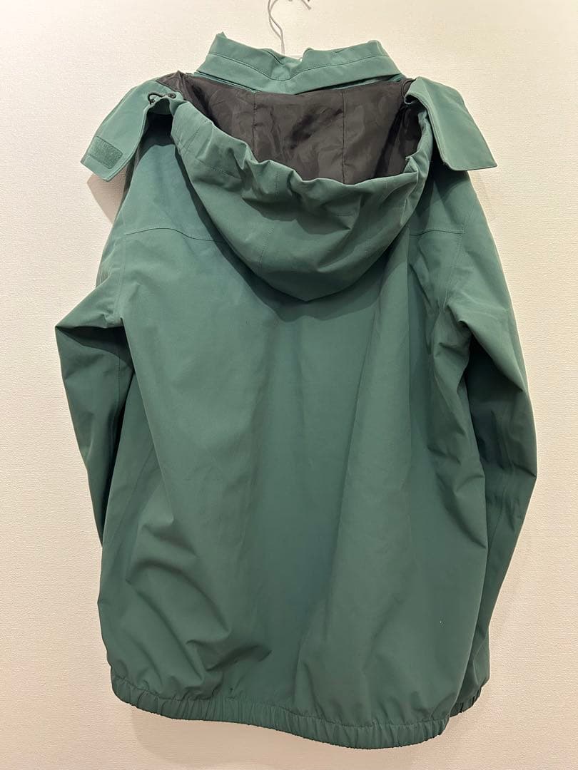 NOMADIK フード付きジャケット Lサイズ グリーン