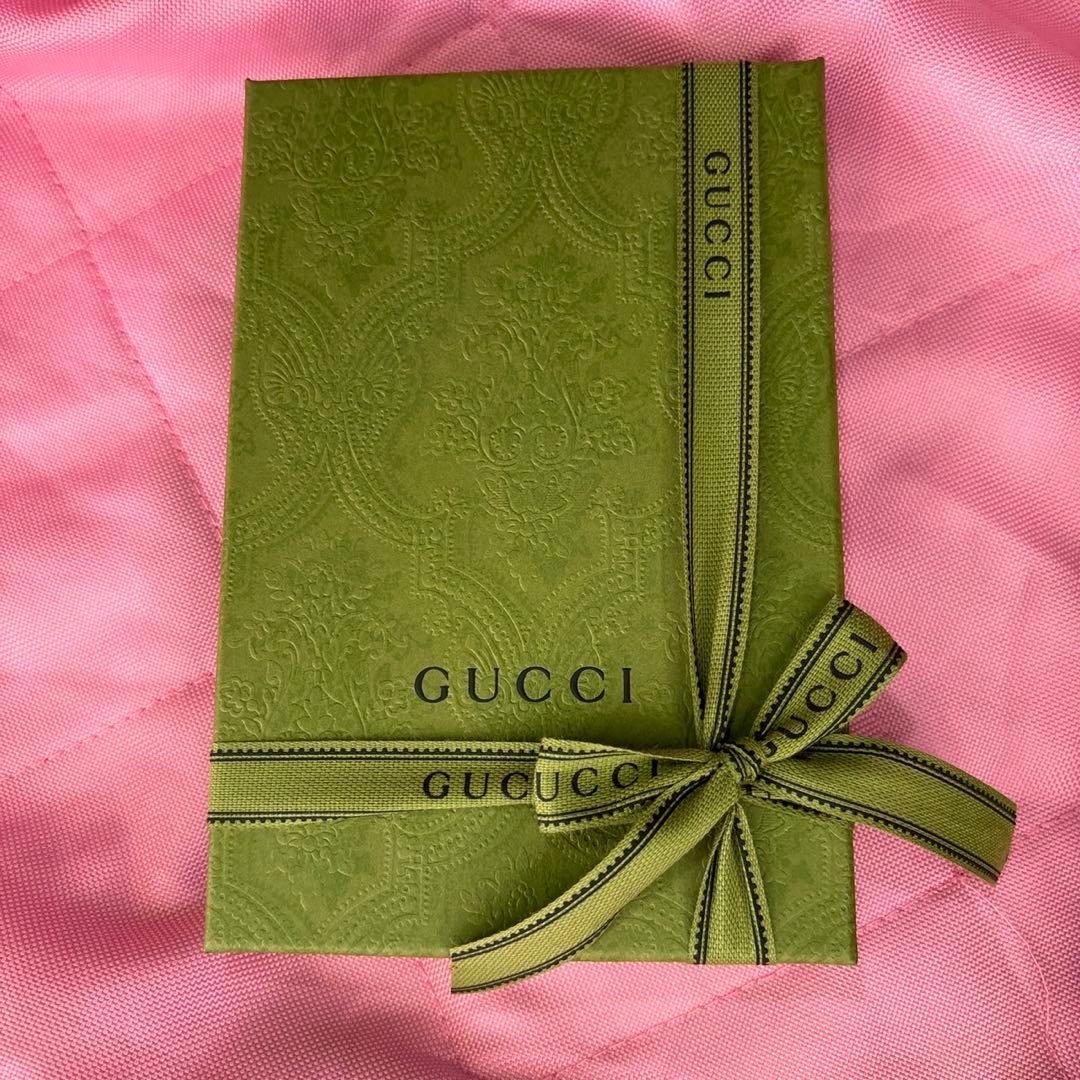 新品未使用⭐︎GUCCI グッチ iPhone15 ケース GG ジャンボ レザー