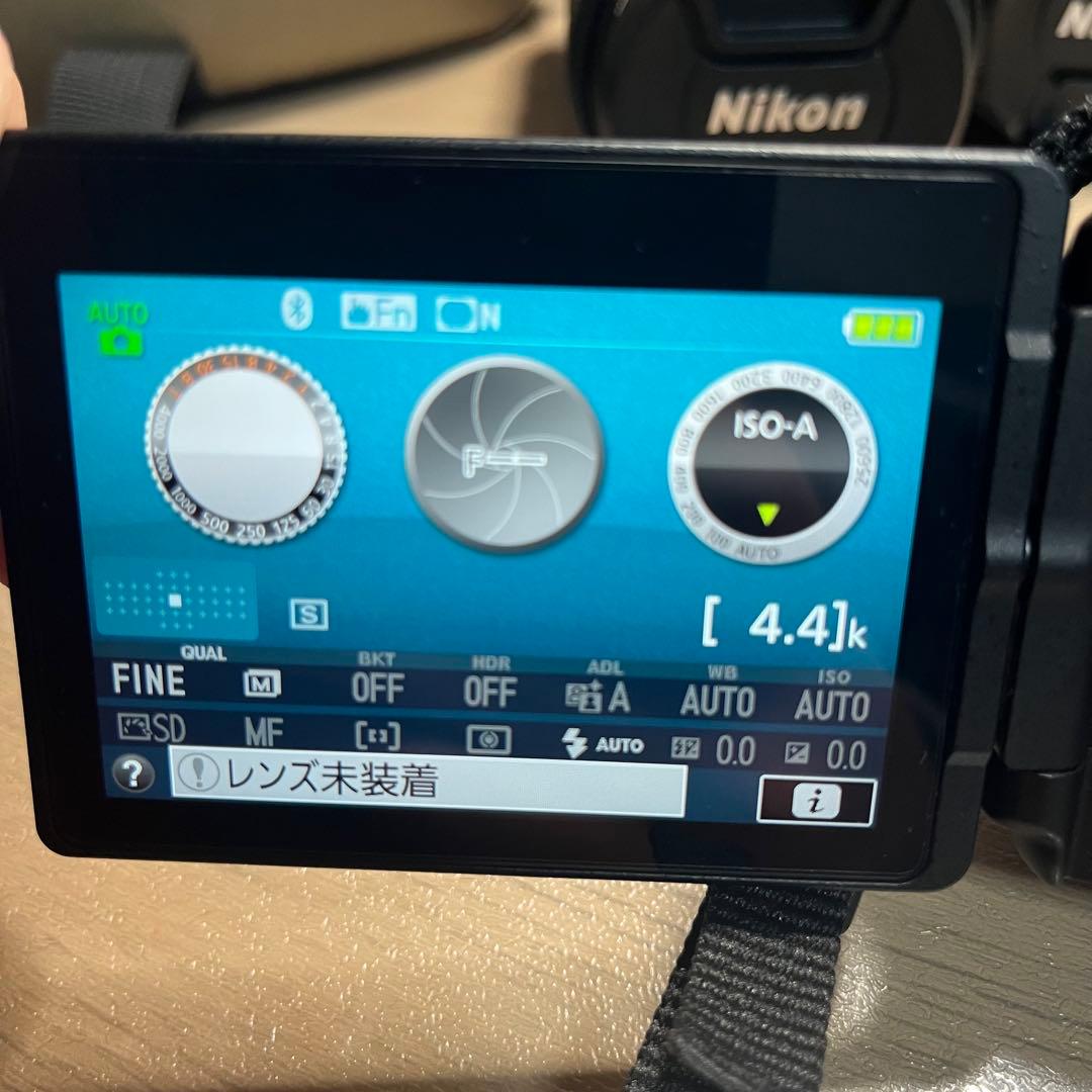 Nikon D5600 デジタル一眼レフ ダブルズームキット