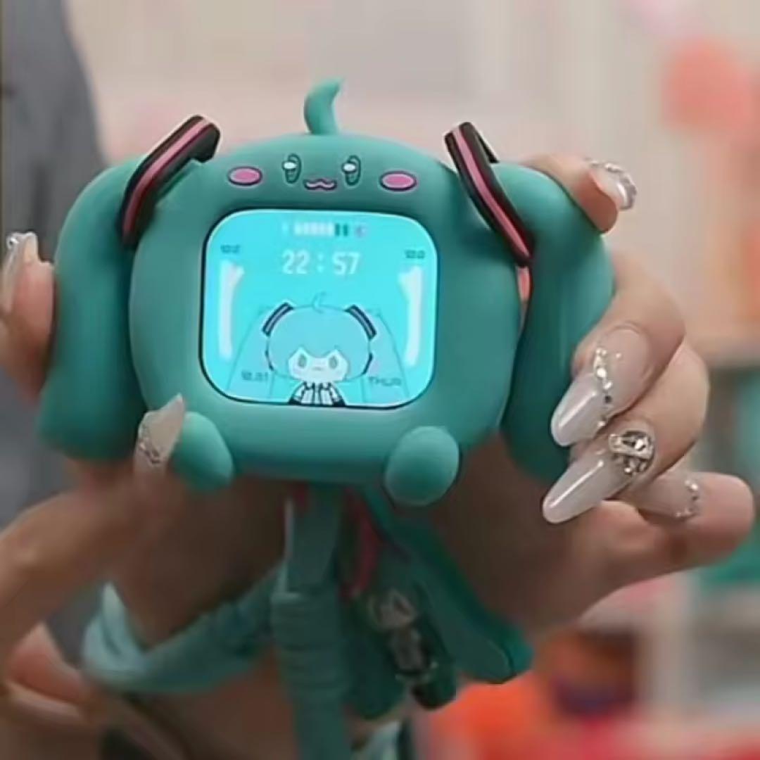 初音ミク　ワイヤレスイヤホン bilibili goods CUBE FACE