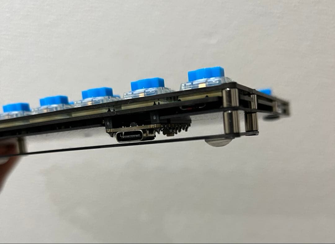 Teihai70H 自作70%キーボード　ロープロ日本語配列　おまけ付き