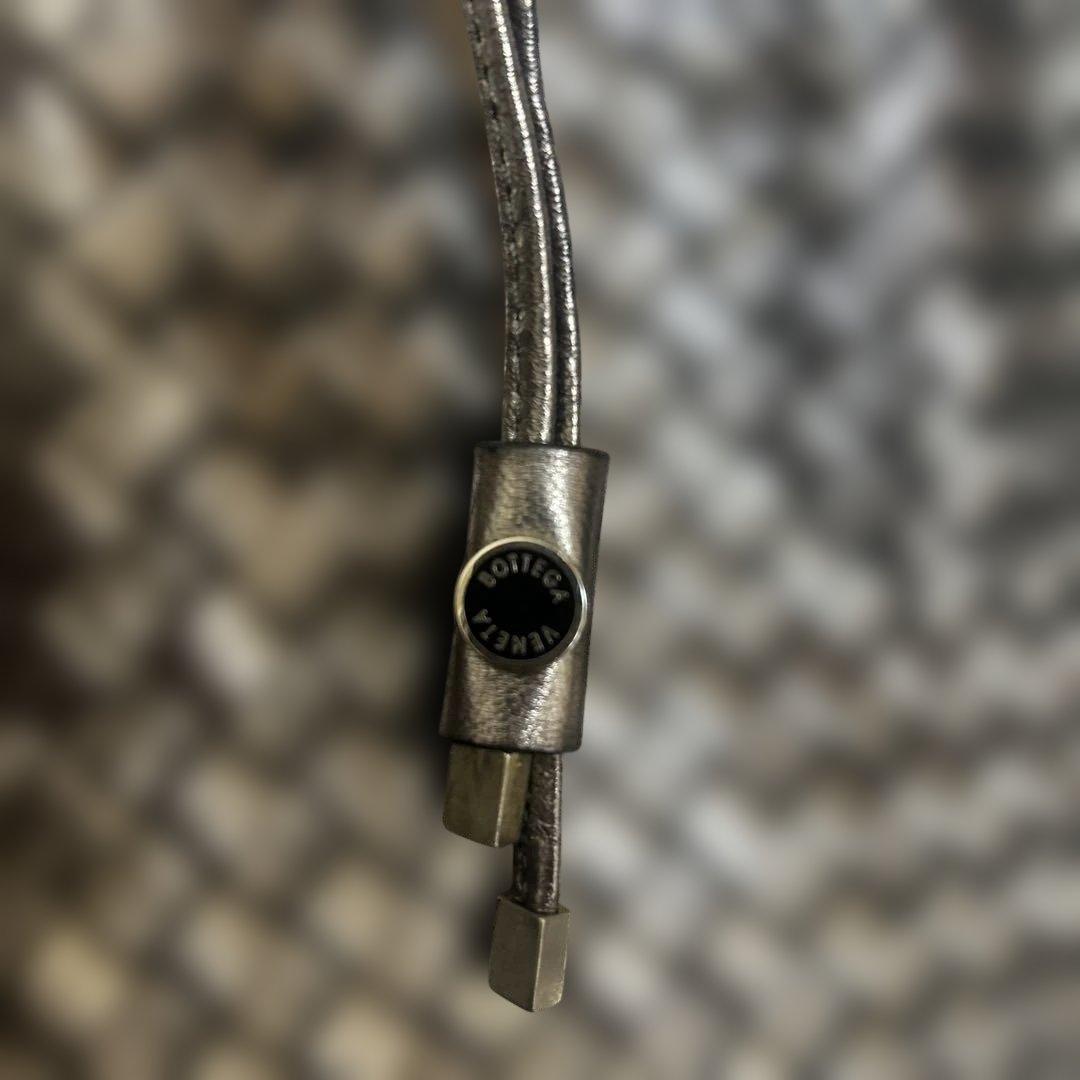 BOTTEGA VENETA シルバー トートバッグ