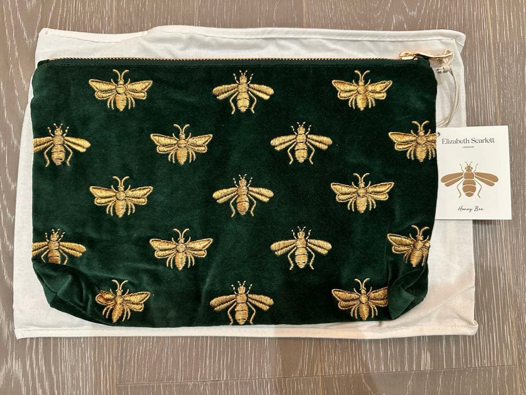 日本未入荷【Elizabeth Scarlett】Everyday Pouch