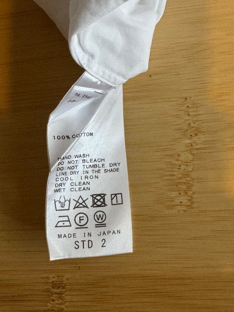 レショップ　LE　STANDARD 長袖シャツ　白