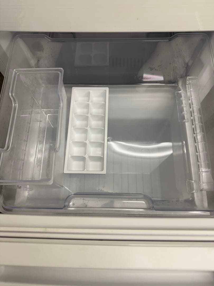 【送料込】SHARP SJ-D15H-W 冷蔵庫 2022年製