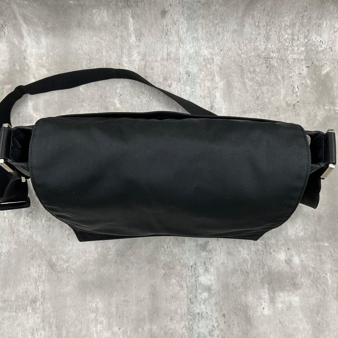 【美品】グッチ ショルダーバッグ 2way メッセンジャー ナイロン ブラック