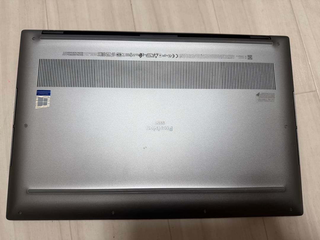Dell precision 5550i7/16/512SSD タッチパネル4K