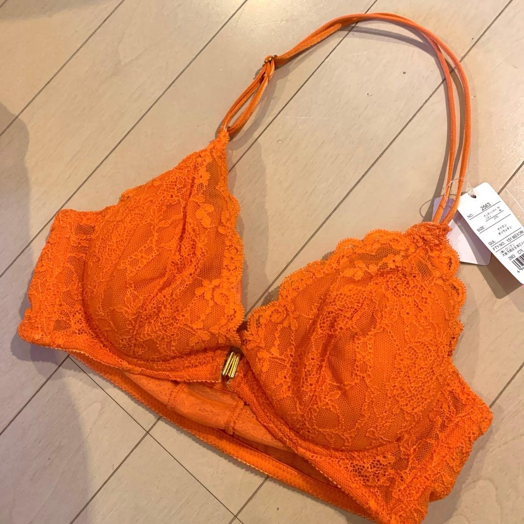 ☆新品未使用品☆ブラジャー＆ショーツまとめ売り計19点！！さらにおまけ！？