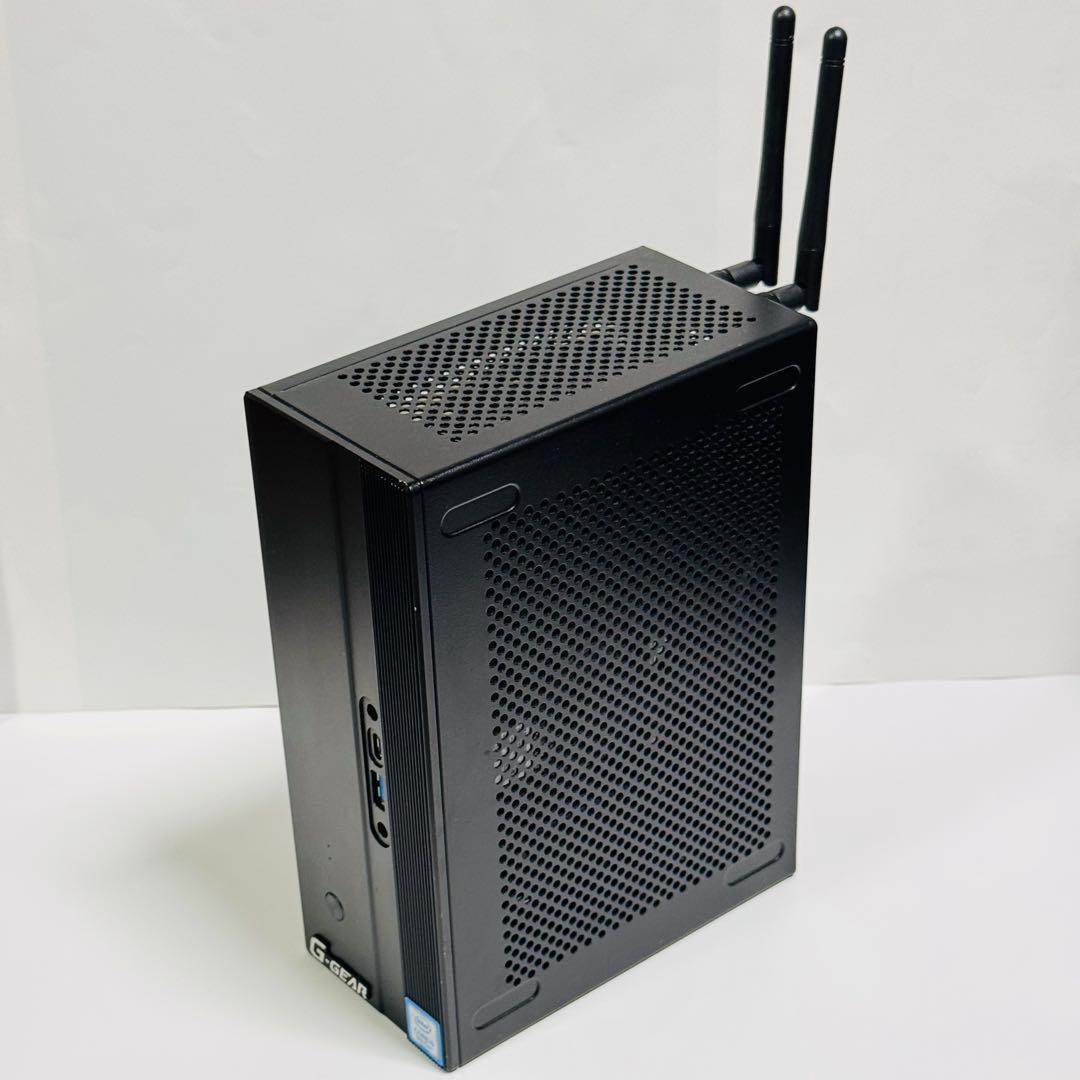 超小型ゲーミングデスクトップPCのカスタムモデルです