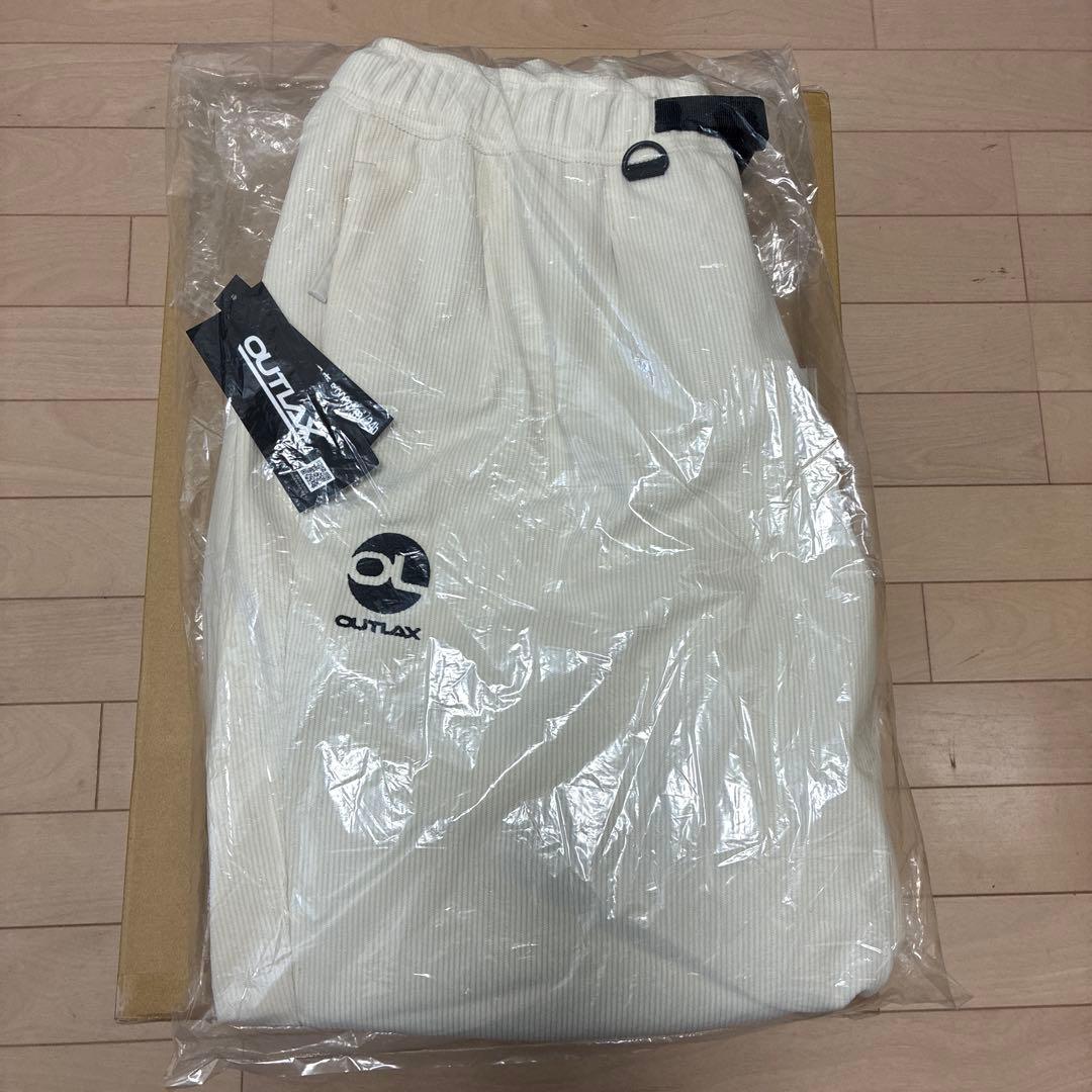 【新品】OUTLAX スノーボードウェア XL コーデュロイPANTSのみ