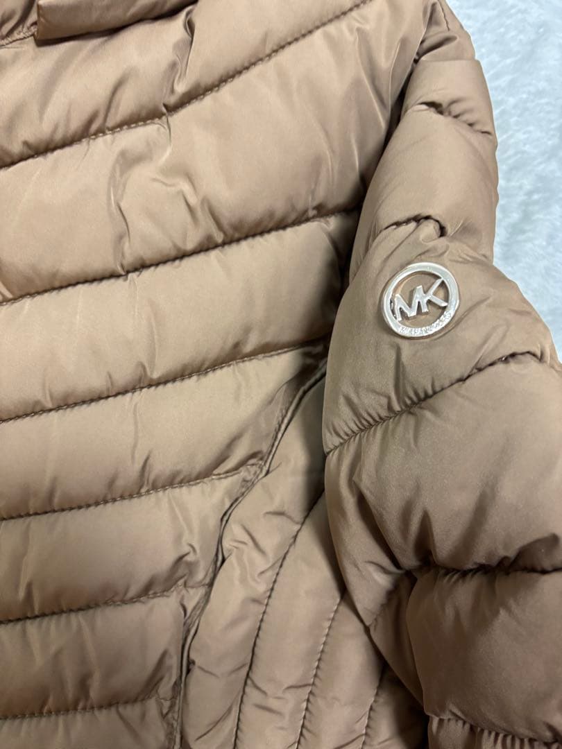 Michael Kors ダウンコート　フードあり