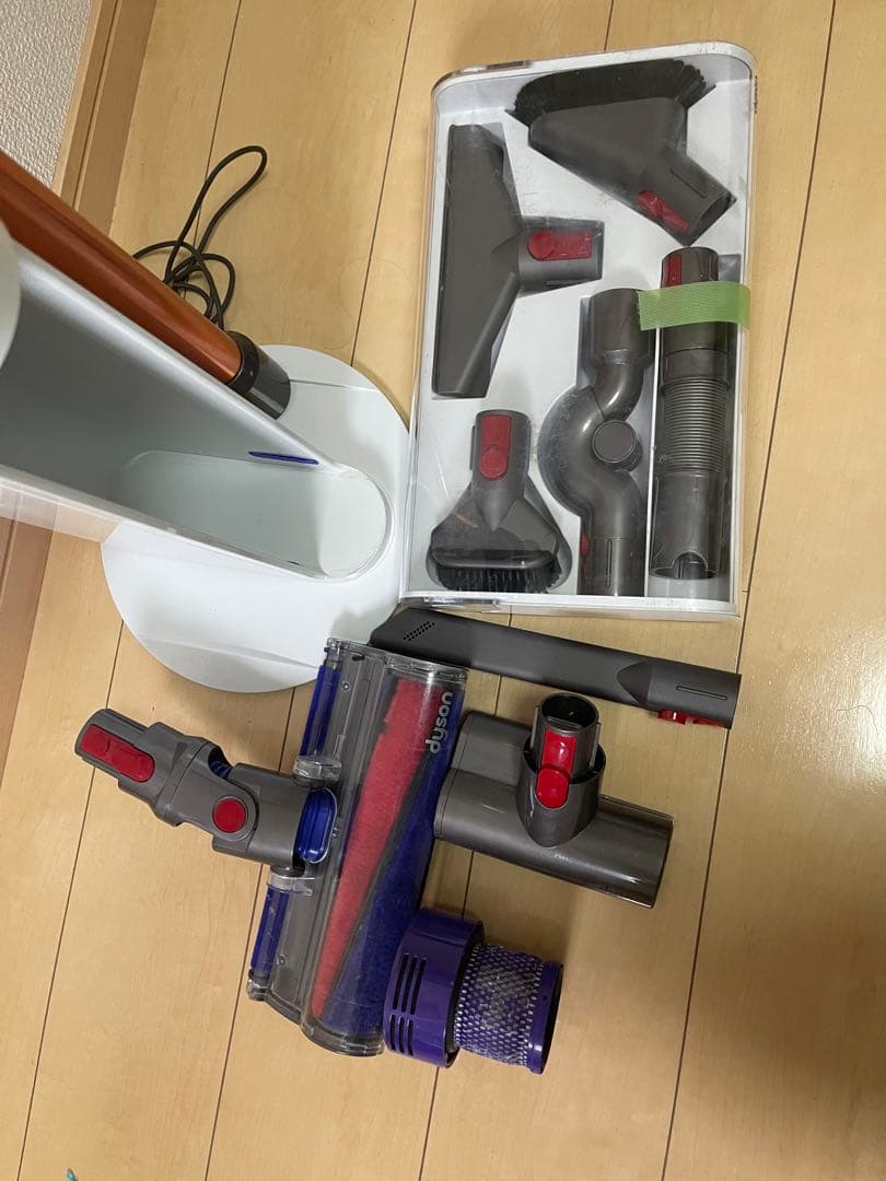 【美品】ダイソン V10 SV12　純正フロアドック付エコーモード69分