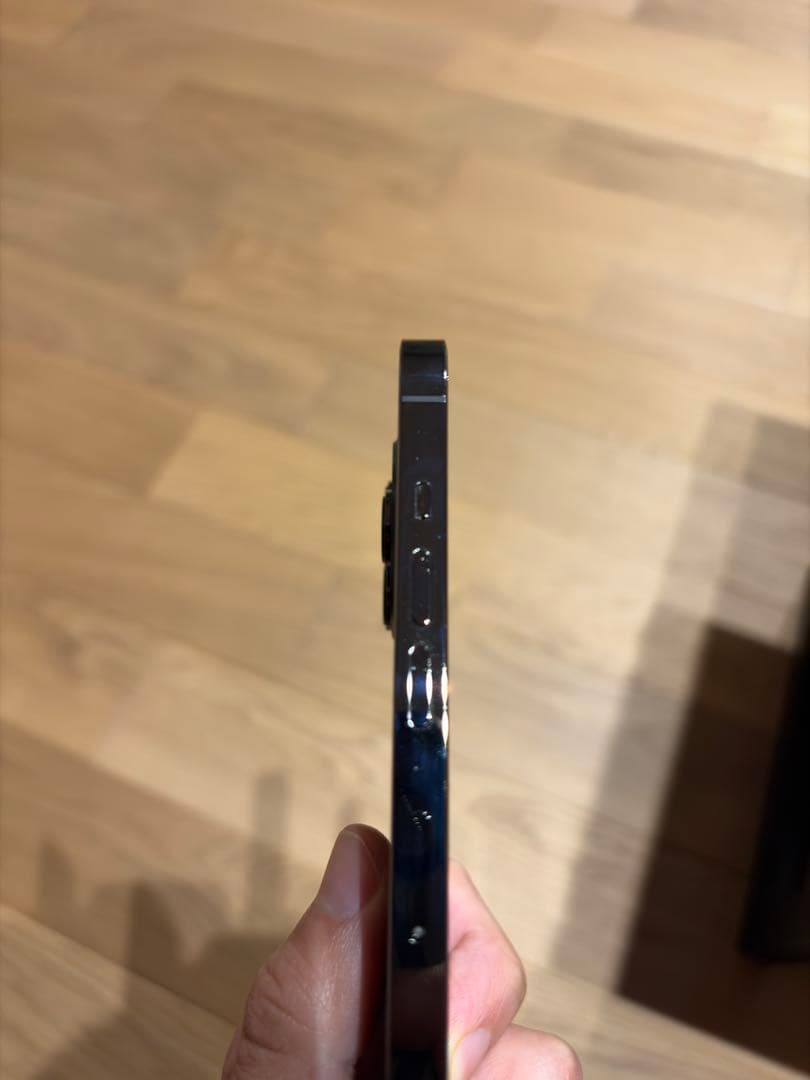 【美品】iPhone 13 Pro (グラファイト / SIMフリー)