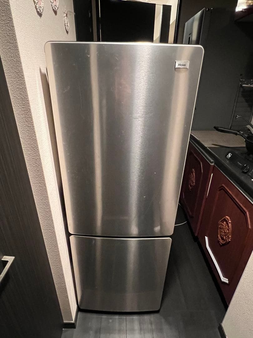 Haier ハイアール　シルバー冷蔵庫 ガラス棚 ノーフロスト