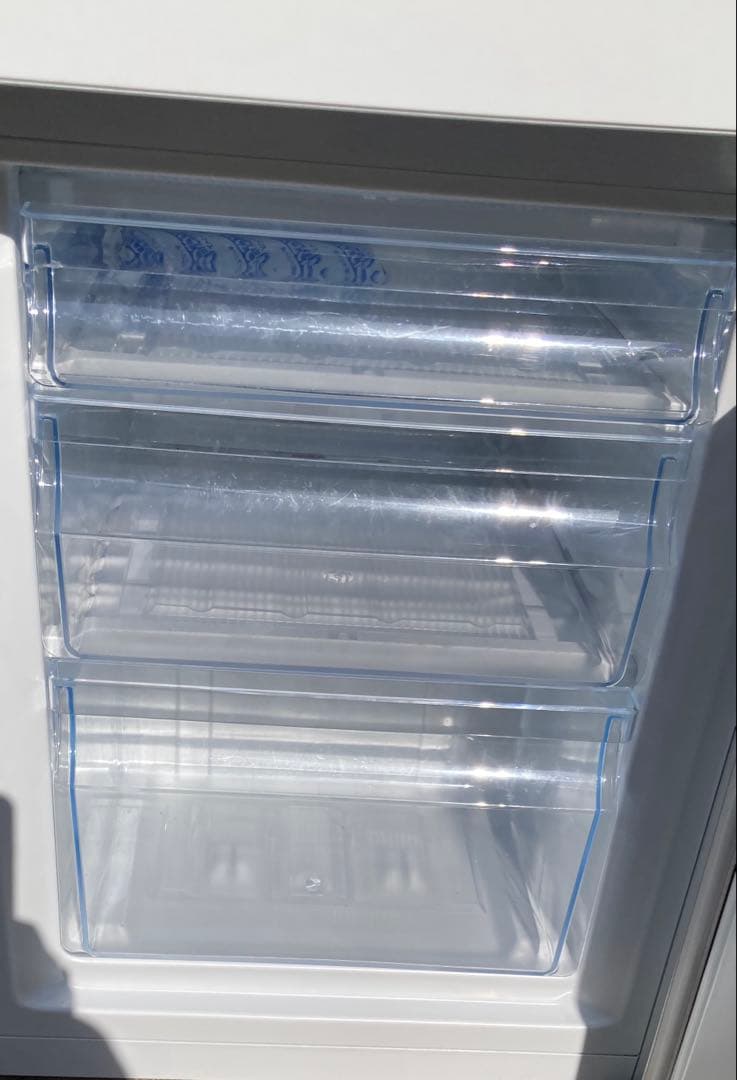 Hisense 冷蔵庫冷凍庫１７５ℓたのめる便8600円込み引き取り5000円