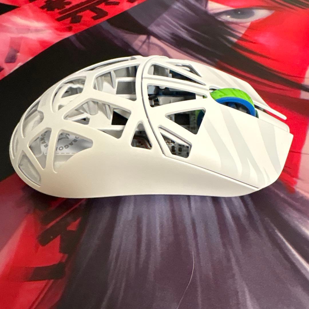 BeastX MAX DRG White (サイド穴なし オムロン)