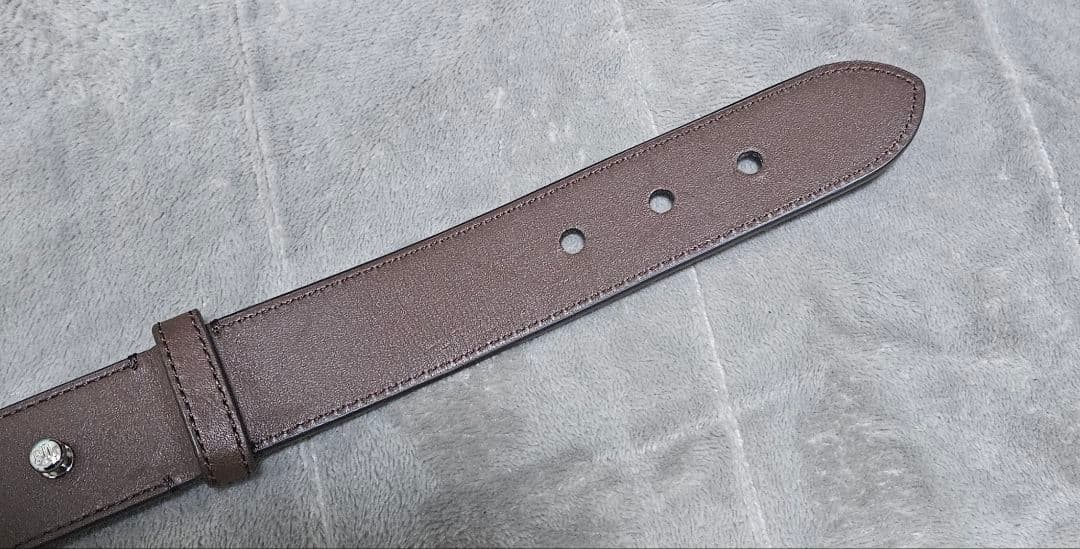 ブラウンレザーベルト クロスデザイン