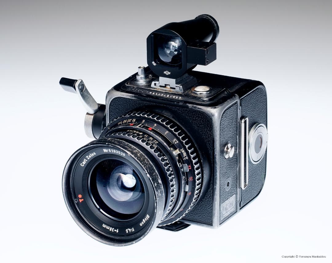 ハッセルブラッドSWC　専用のビューファインダー付属　A12フィルムマガジン付き