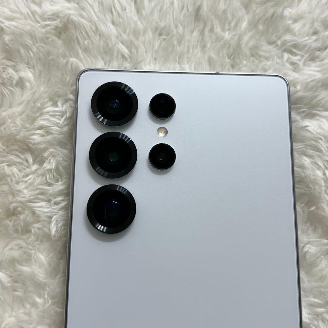 ★ Galaxy S25 ultra 256GB ホワイトシルバー美品j07