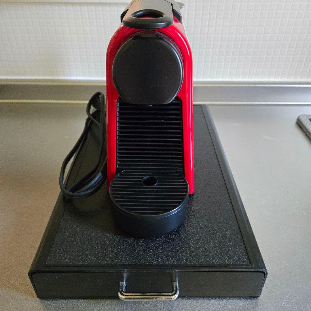 赤色 カプセルBOX付きコーヒーメーカー