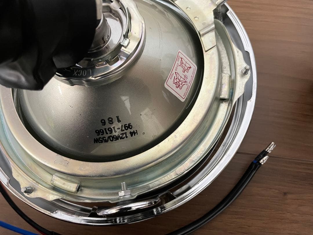 SR400 21年式　純正ヘッドライト