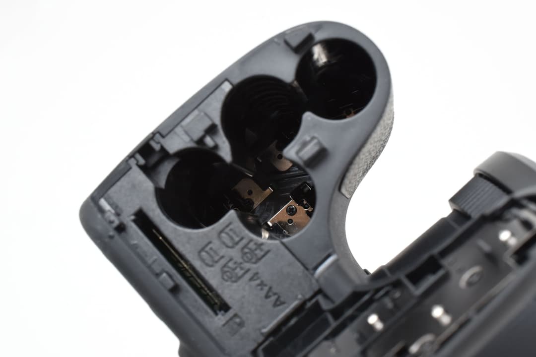 ■ほぼ新品■ KODAK PIXPRO AZ255 三脚付き #C548