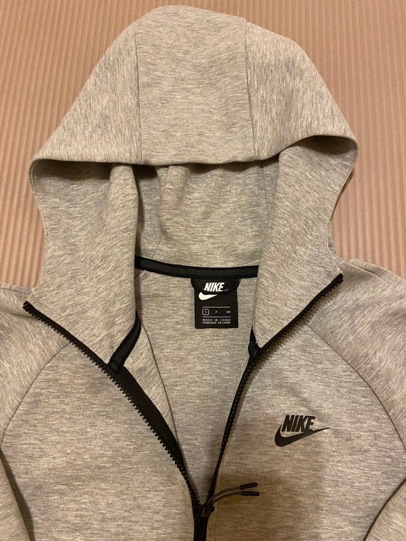 Nikeテックフリースセットアップ　Sサイズ