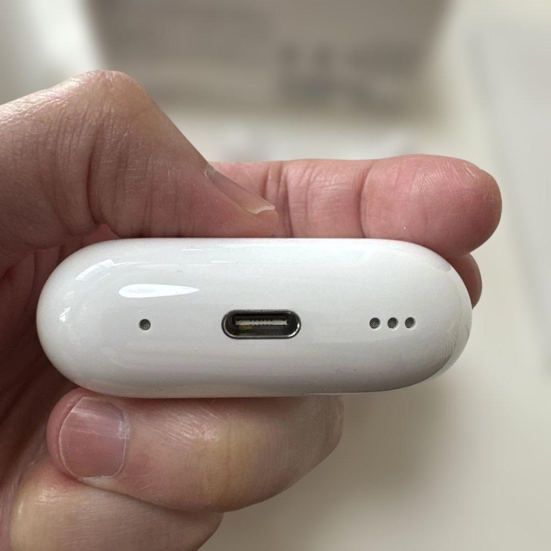 Apple AirPods Pro第2世代 本体【正規品】【美品】