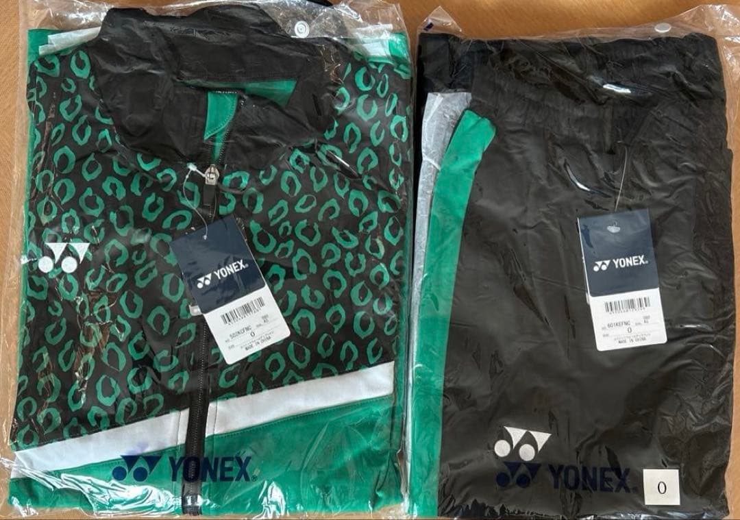 YONEX ウォームアップセット