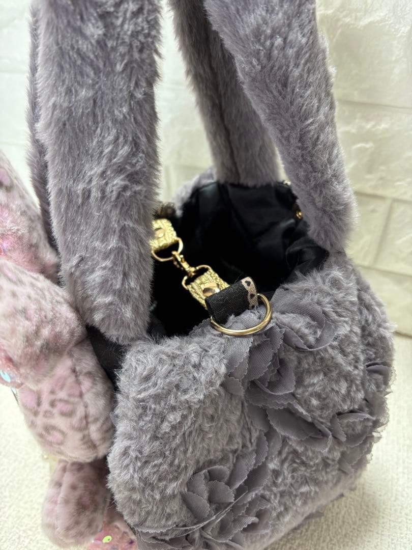 黒*こ様 コヤンイサムチョン　ファーバッグ　グレー　クラウディちゃん　ヒョウ柄う