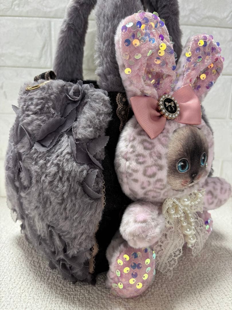 黒*こ様 コヤンイサムチョン　ファーバッグ　グレー　クラウディちゃん　ヒョウ柄う