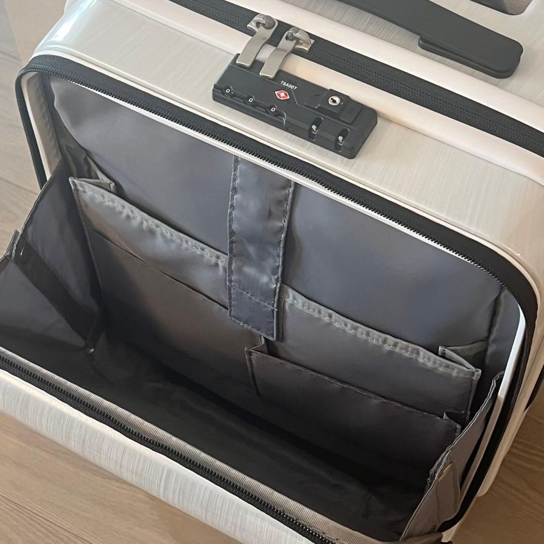 【未使用品】Ace キャリーケース　31L　フロントオープン　機内持ち込み可