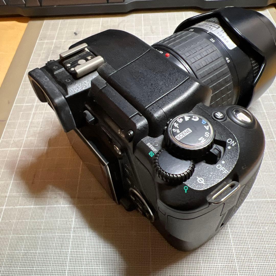 OLYMPUS E-330 デジタル一眼レフカメラ
