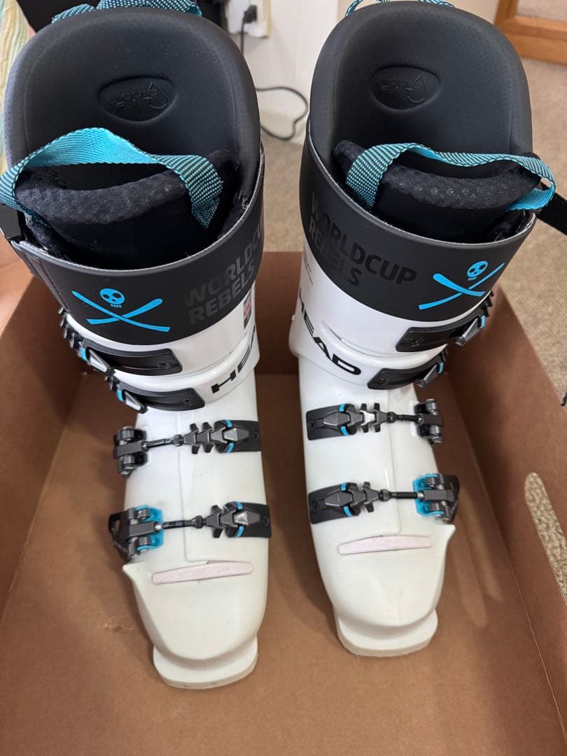 HEAD RAPTOR WCR 4 スキーブーツ 25-25.5