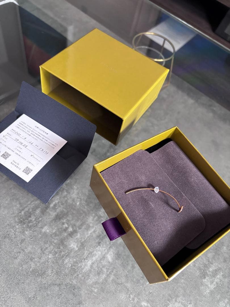 ヒロタカ　K10 ダイヤモンド アローピアス