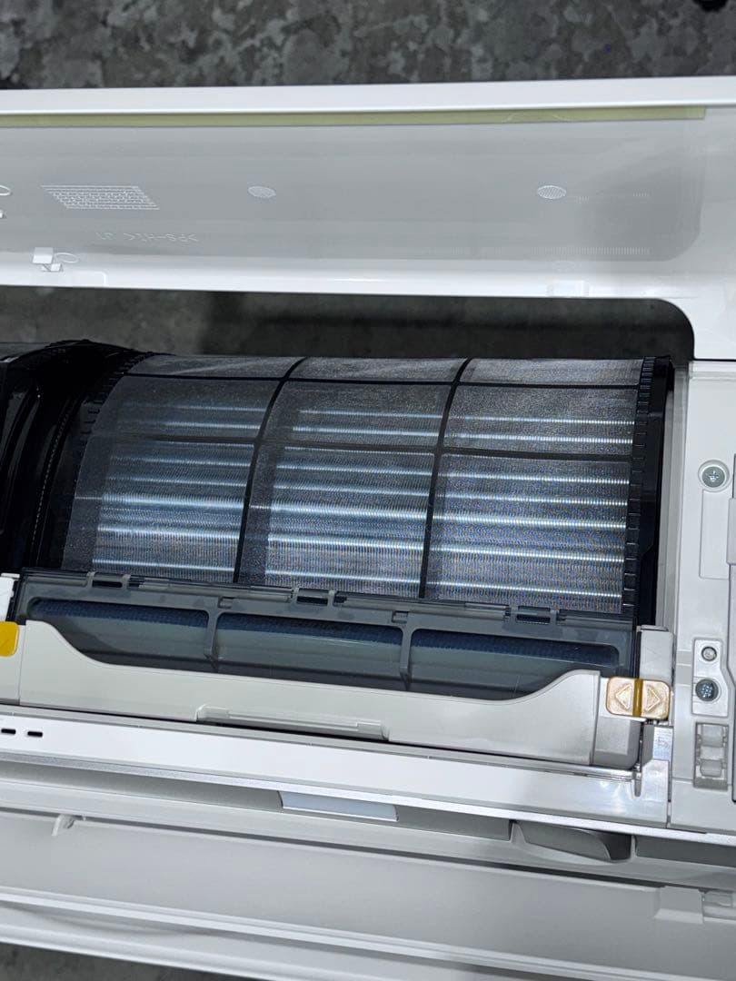 ダイキン 18畳用 ルームエアコン AN56YRP-W 2022年製 ②