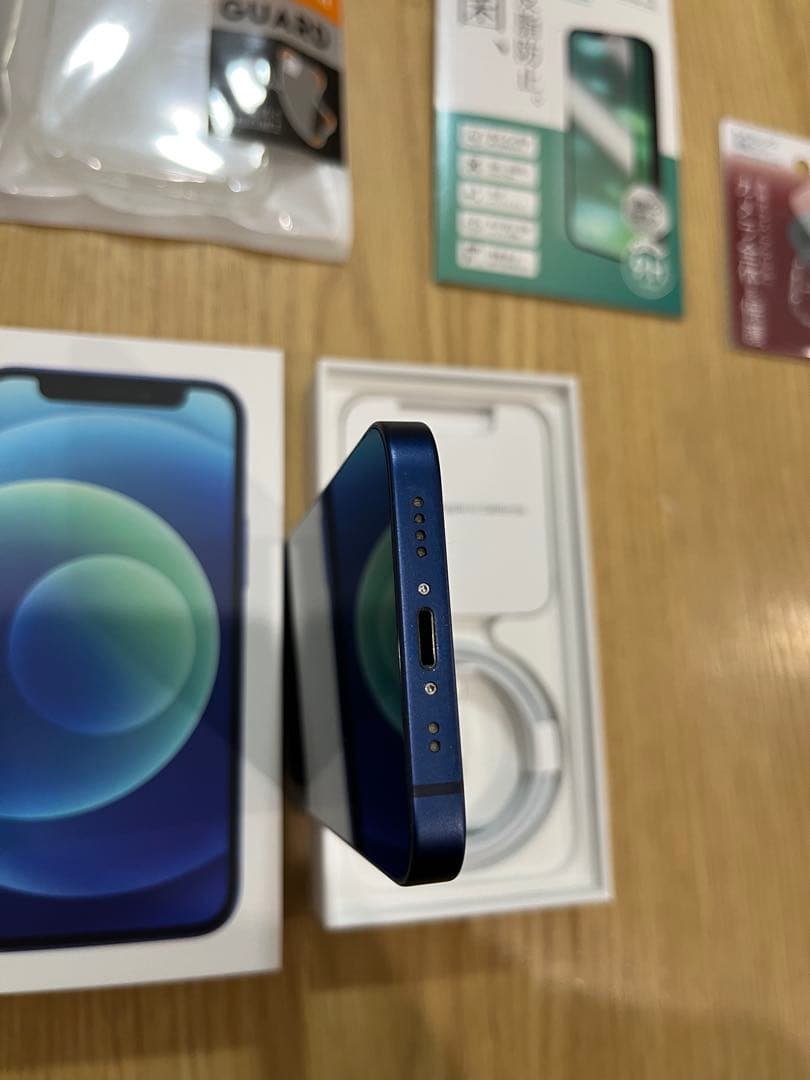 美品　iPhone12mini 64G