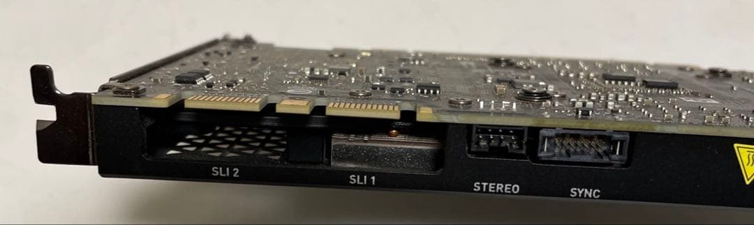 NVIDIA QUADRO P4000 グラフィックボード