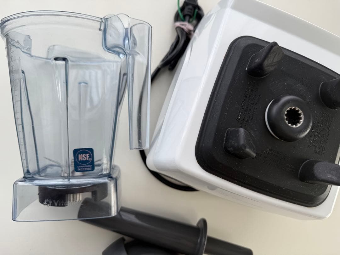 バイタミックス E310 ホワイト タンパー付き