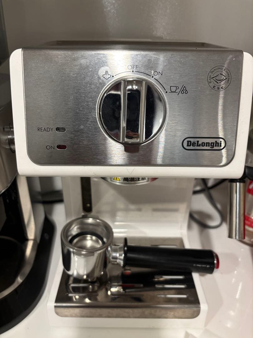 DeLonghi コーヒーグラインダー＆エスプレッソマシン