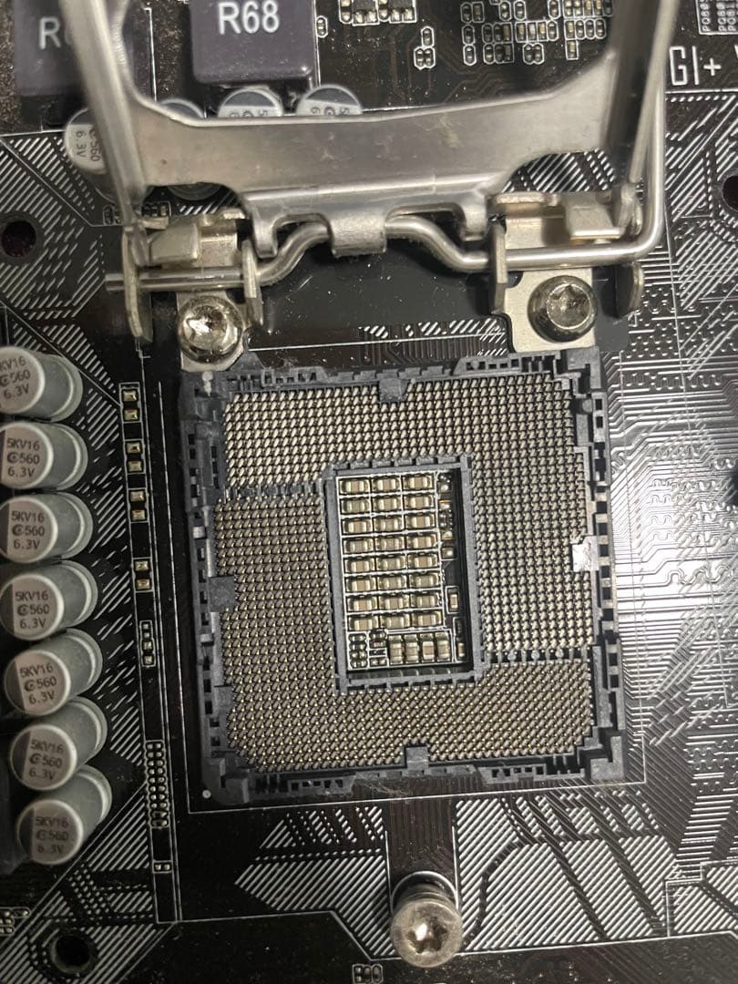 ASUS H170-PLUS マザーボード + i7-7700 CPU ＋メモリ