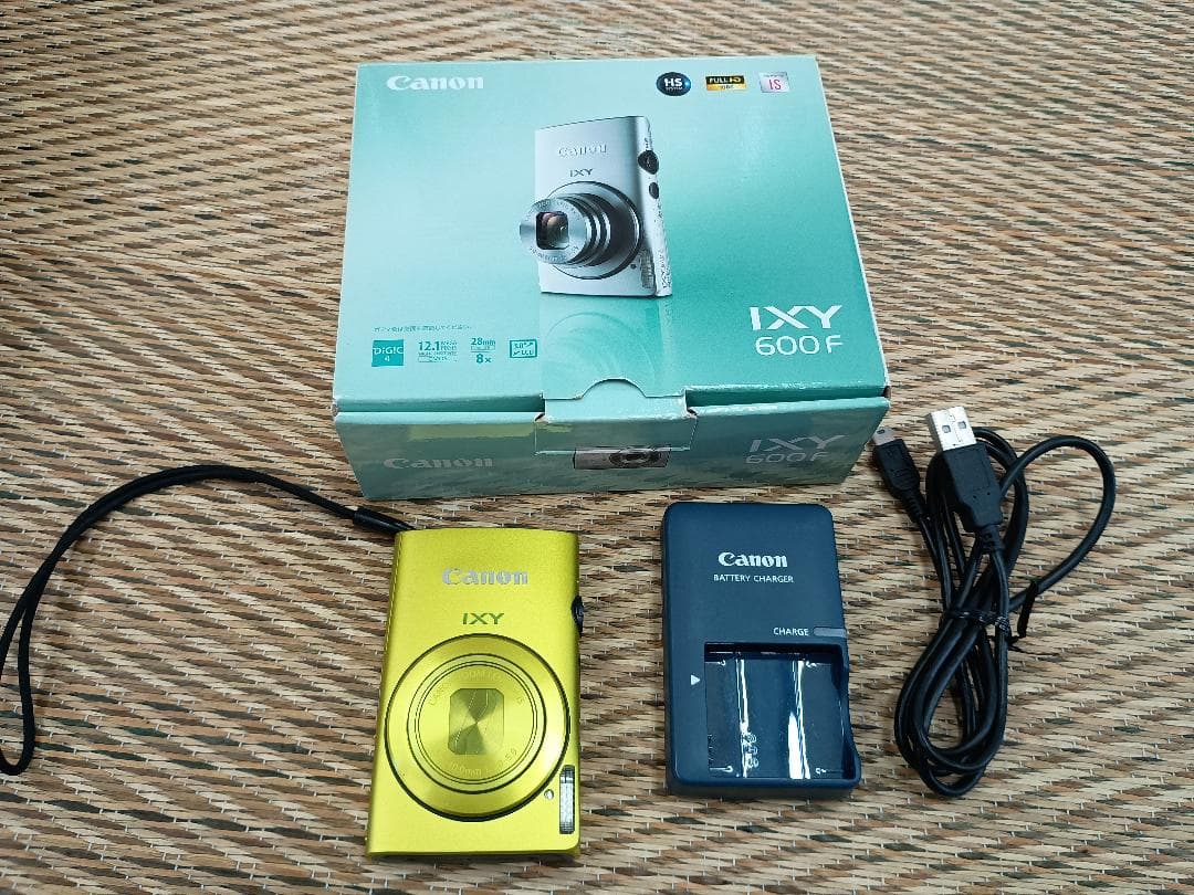 Canon IXY 600F グリーン 本体と付属品