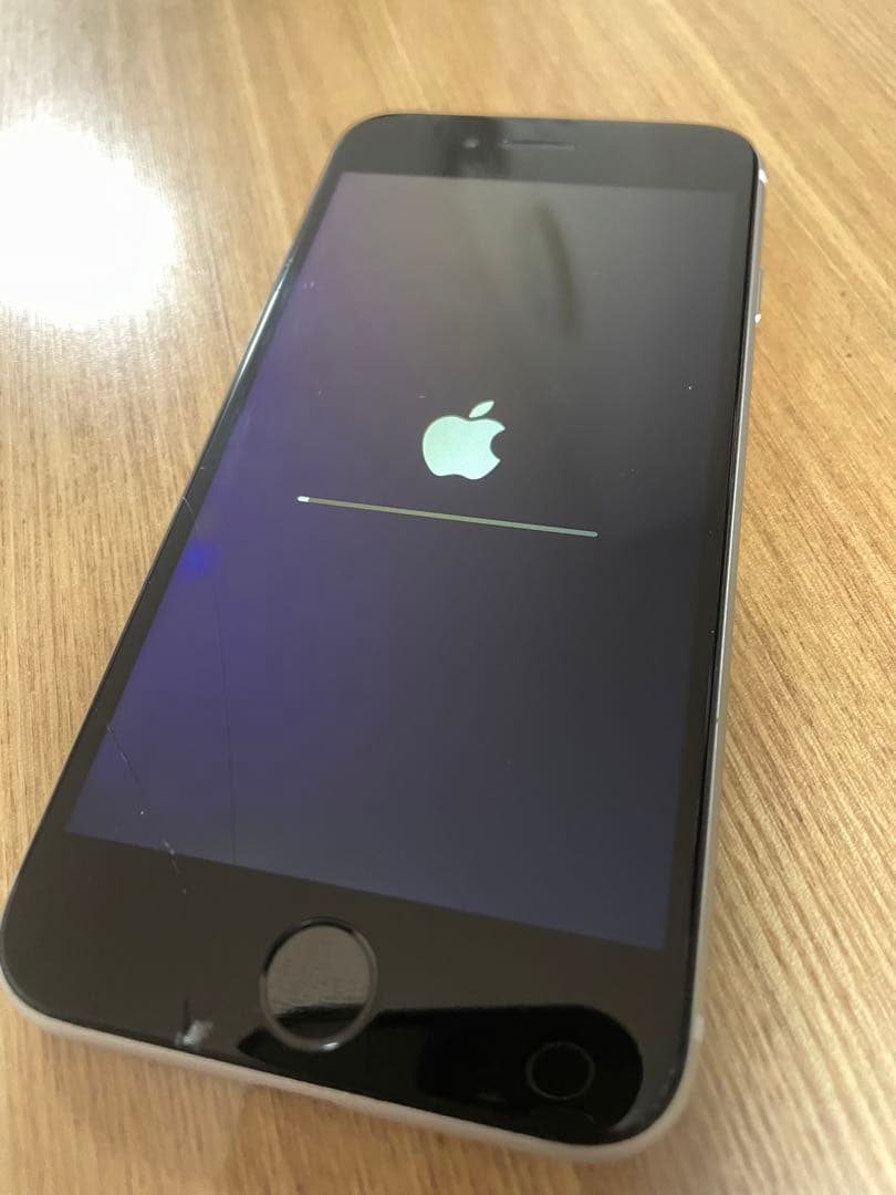 【値下げ】iPhone se第二世代 128GB