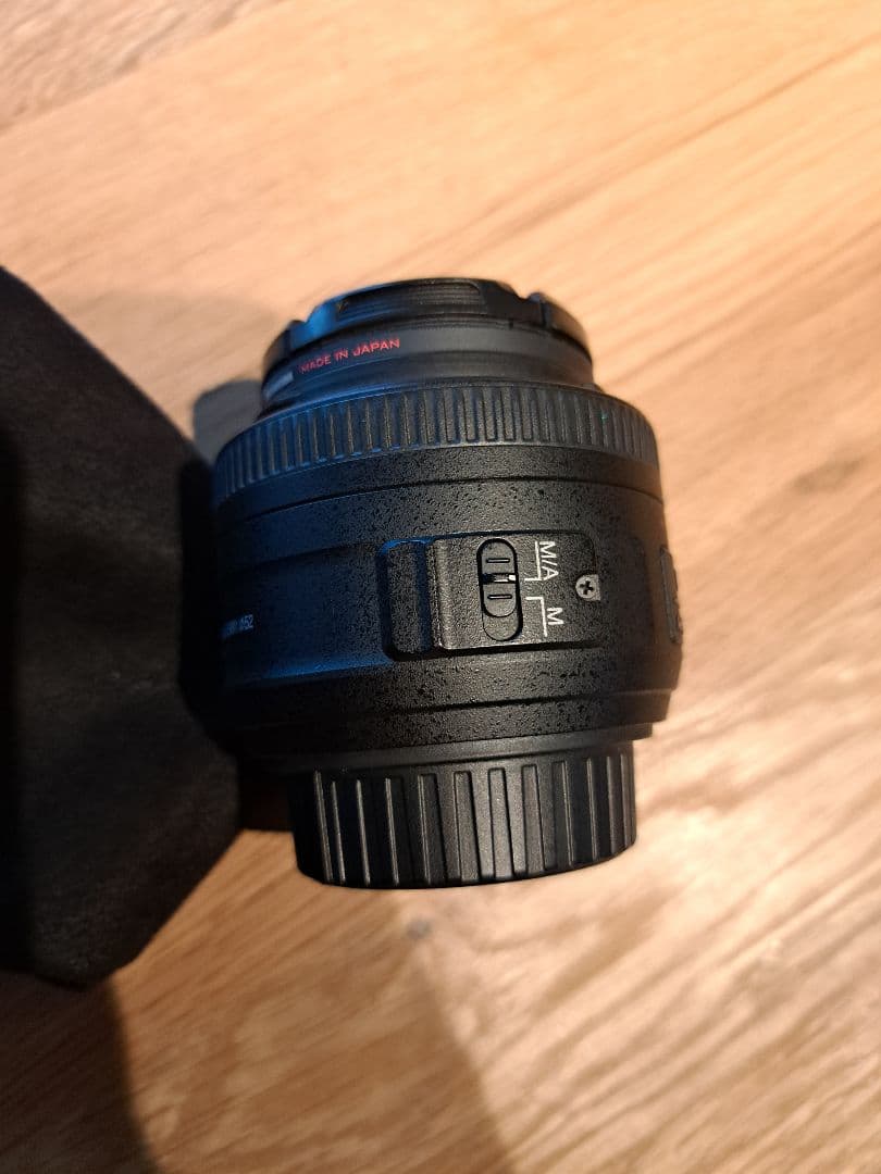 【NIKON】AF-S DX NIKKOR 35mm f/1.8G 収納袋付き