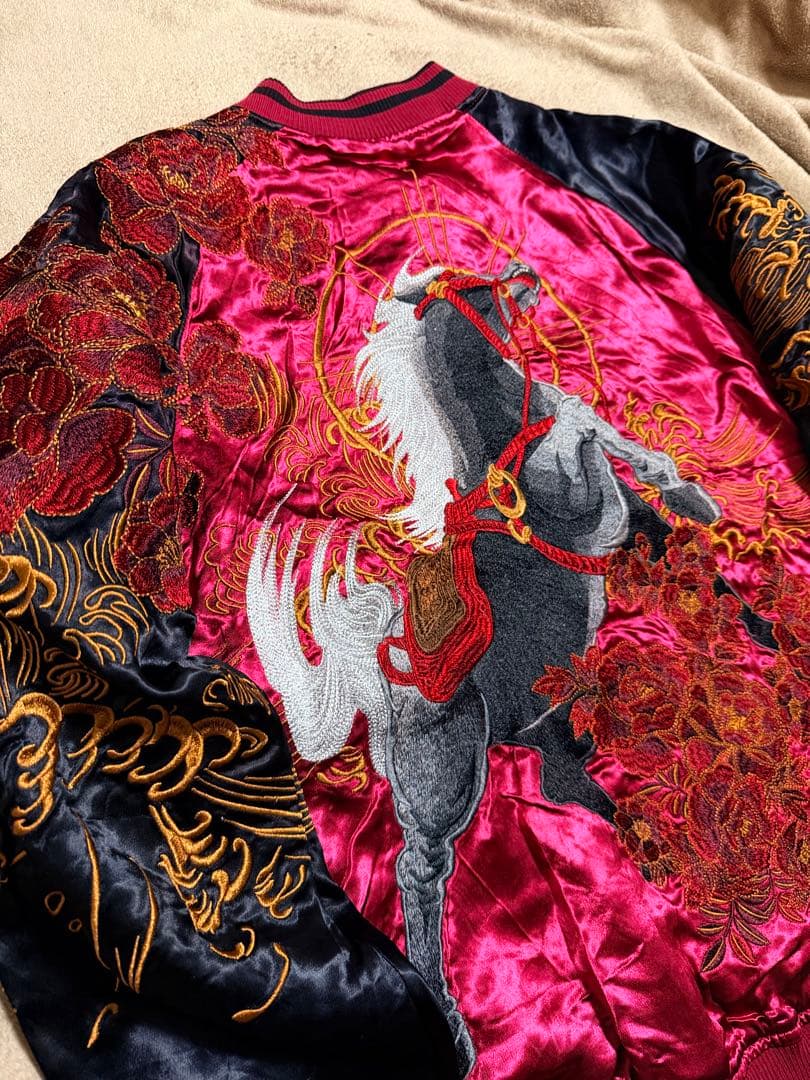 未使用近 ２面用 絡繰魂 馬日本限定版 スカジャン unisex レーヨン 美品