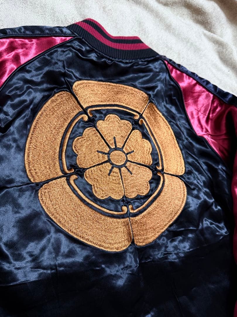 未使用近 ２面用 絡繰魂 馬日本限定版 スカジャン unisex レーヨン 美品