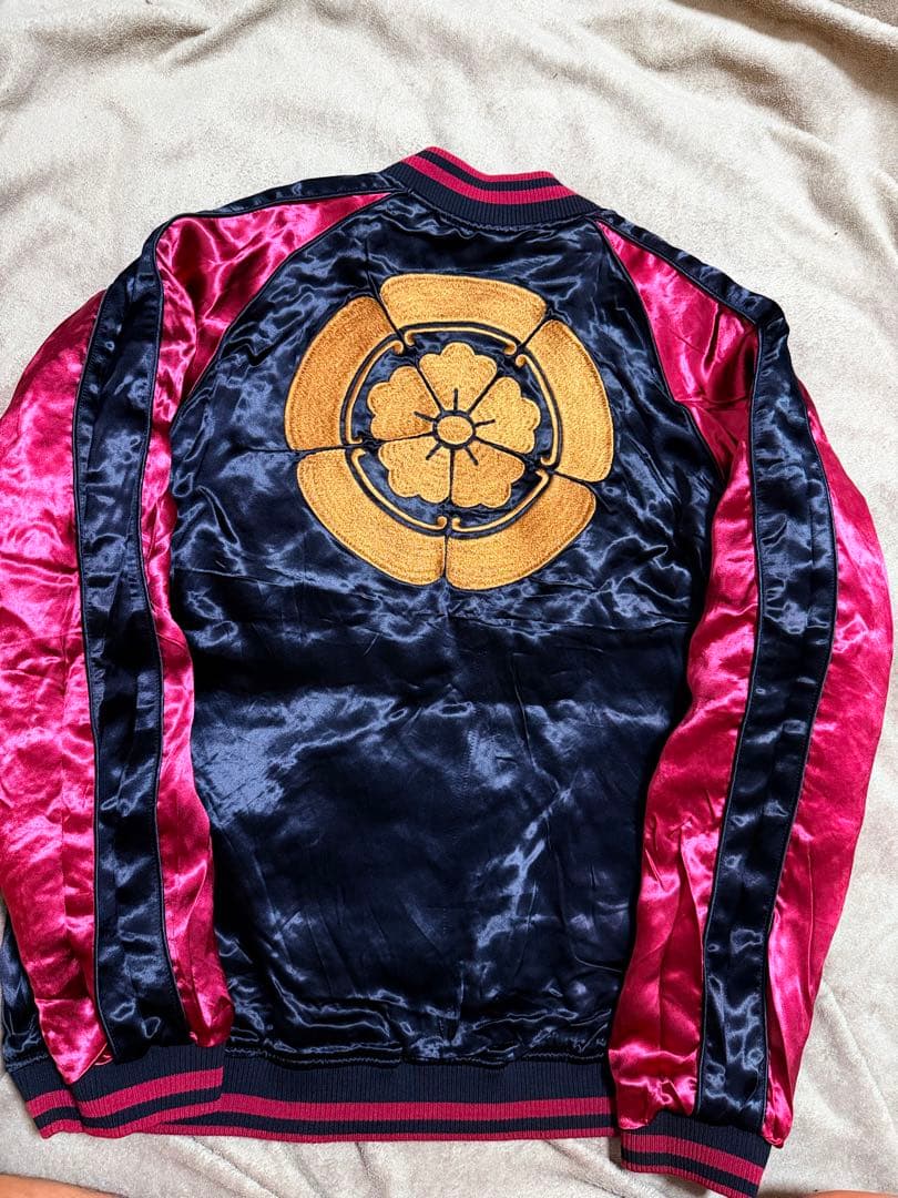 未使用近 ２面用 絡繰魂 馬日本限定版 スカジャン unisex レーヨン 美品