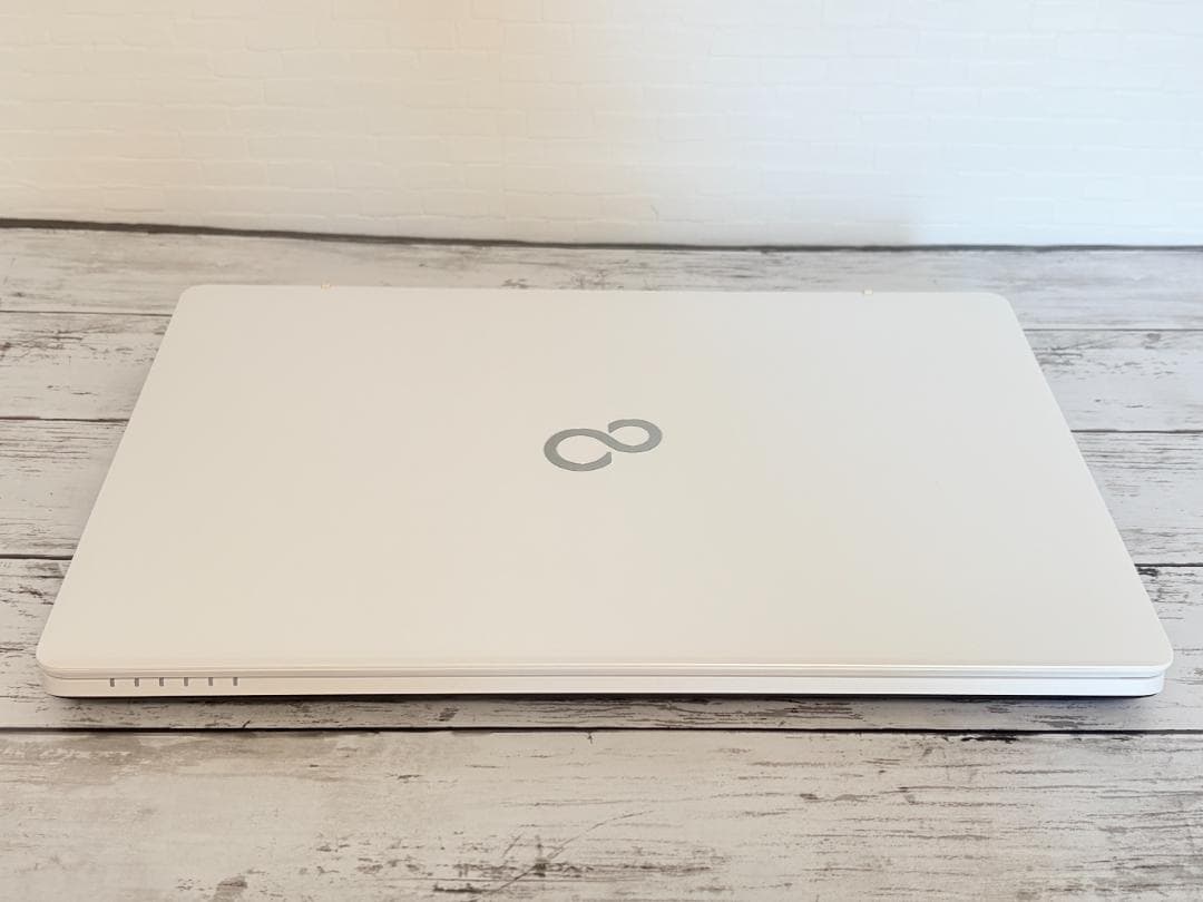 最終値引！★ 超美品★富士通 LIFEBOOK FMVA53XWKS i7 8G