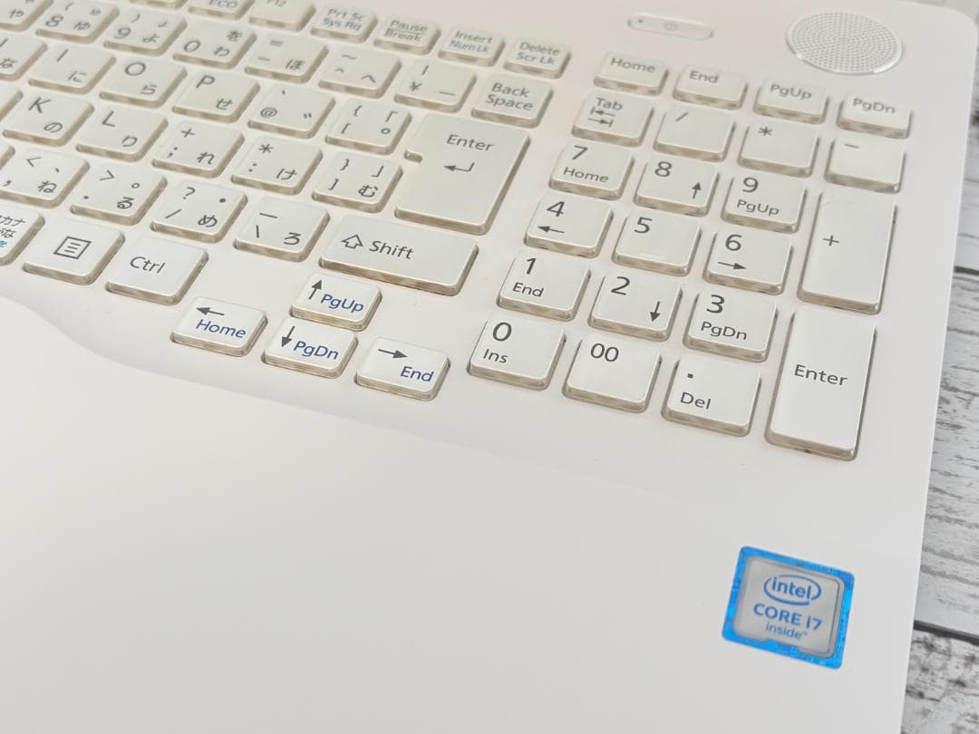 最終値引！★ 超美品★富士通 LIFEBOOK FMVA53XWKS i7 8G