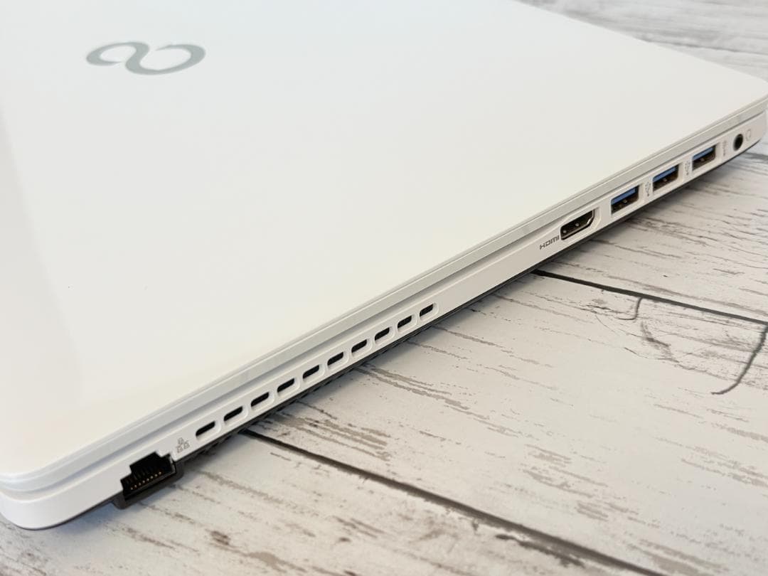 最終値引！★ 超美品★富士通 LIFEBOOK FMVA53XWKS i7 8G